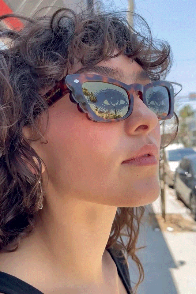 3 left - Butterfly Glamour Eyes Sunglasses Tortoise