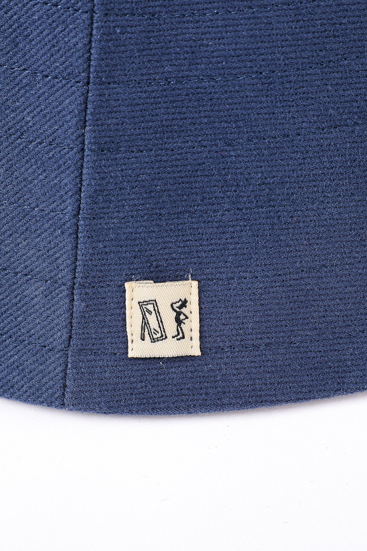 5 left - MUSEUM Adventure Hat Navy