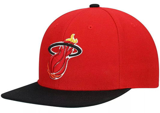 Men's Miami Heat Mitchell & Ness 2-Tone 2.0 Snapback Hat-Red/Black