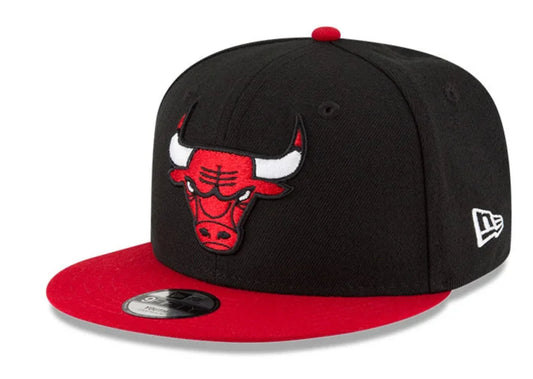 Youth Chicago Bulls 2-Tone Black/Red New Era 9FIFTY Snapback Hat