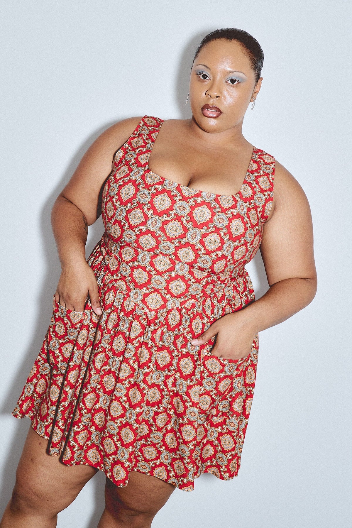 Trad Mistress Soft Linen Mini Dress Fancy Red Couch
