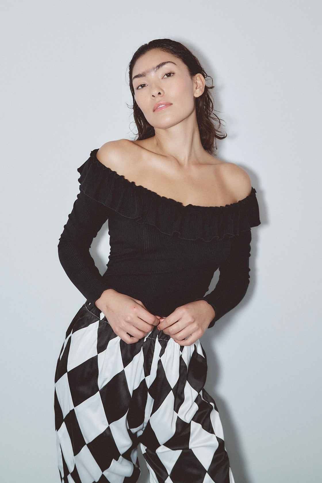 Ruffled Scoop Neck Tencel Rib Long Sleeve Top Black