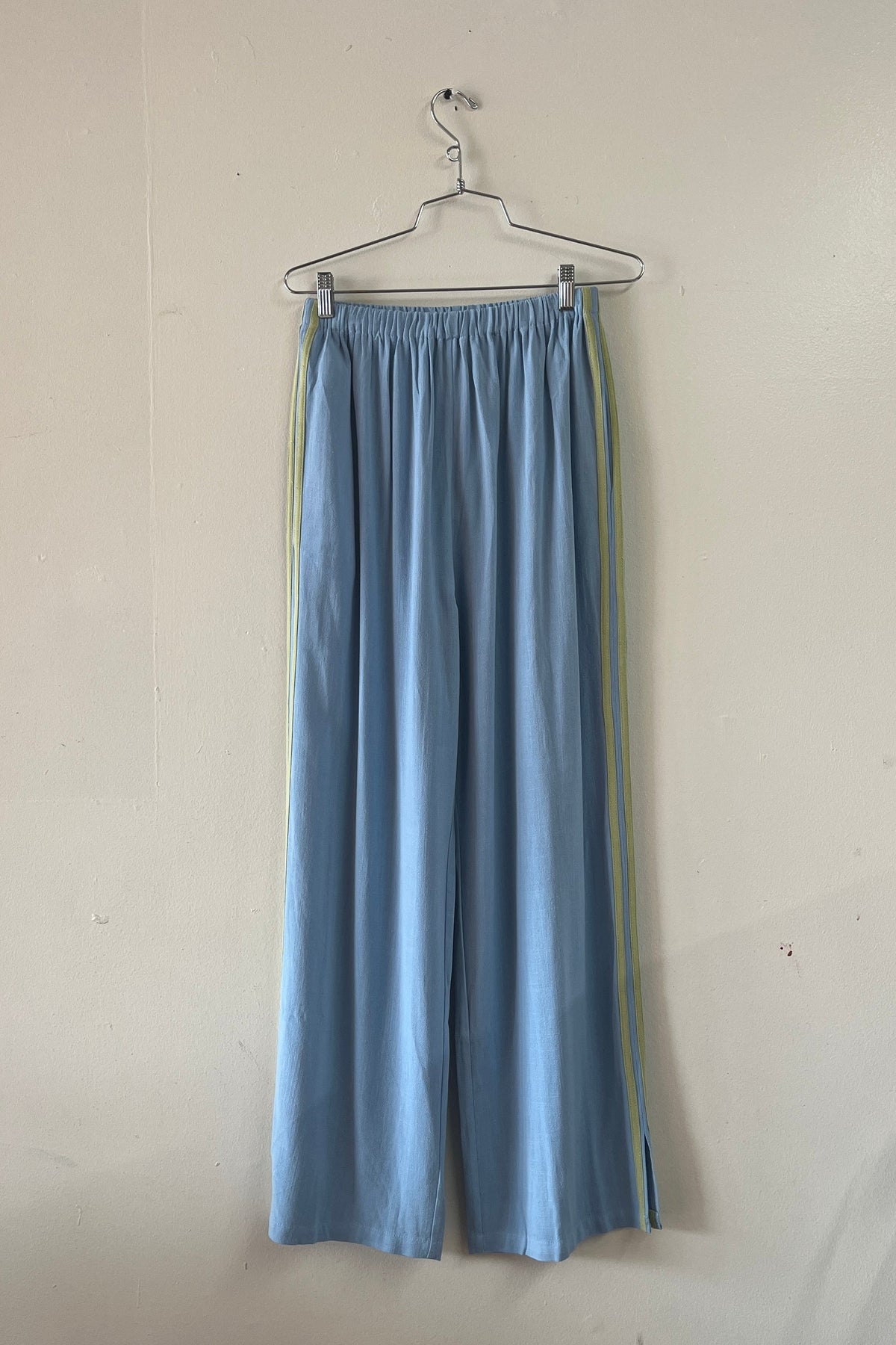#34: M Scrap Sporty Lazy Pants Soft Linen - Light Blue / Sage Green