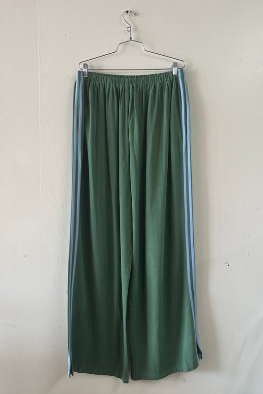#24: 1X Scrap Sporty Lazy Pants Soft Linen - Mid Green / Light Blue