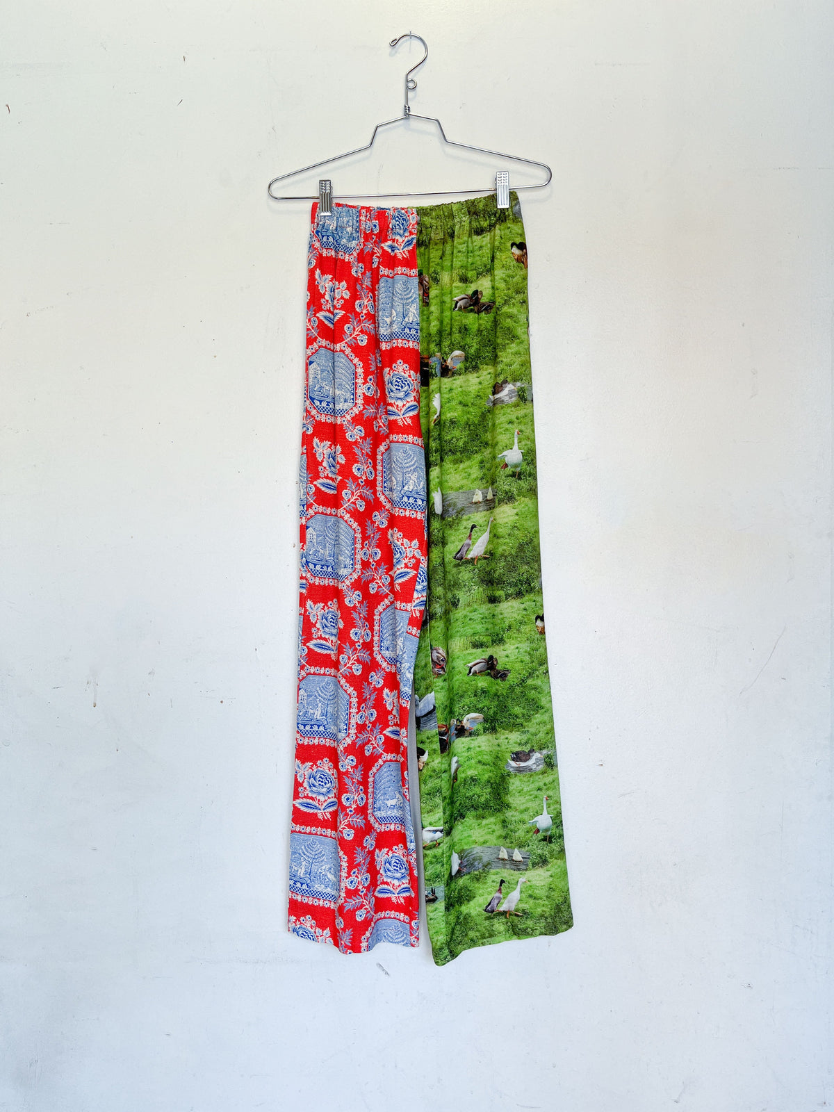 #1, #3: XS Scrap Split Print Lazy Pants - French Sex / Ducks