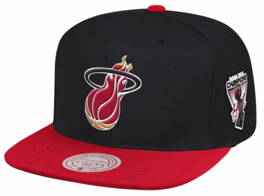 Men's Miami Heat Mitchell & Ness Black/Red NBA Patches 2 Tone Snapback Adjustable Hat