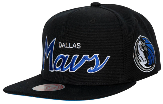 Dallas Mavericks Team Script 2.0 Mitchell & Ness Snapback Hat
