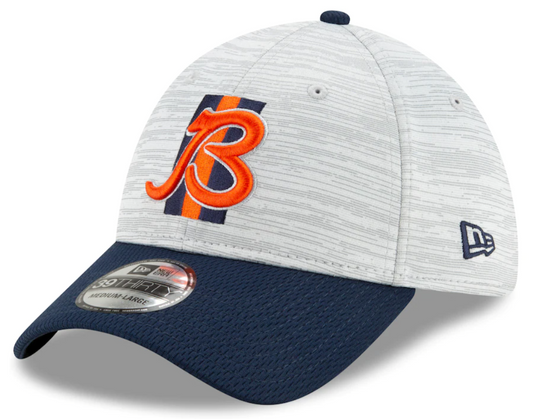 Chicago Bears "B" Logo 2021 Training Camp On Field Gray/Navy New Era 39THIRTY Flex Fit Hat