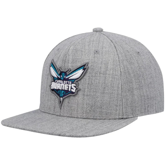 Charlotte Hornets Gray Heathered 2.0 Mitchell & Ness Snapback Hat